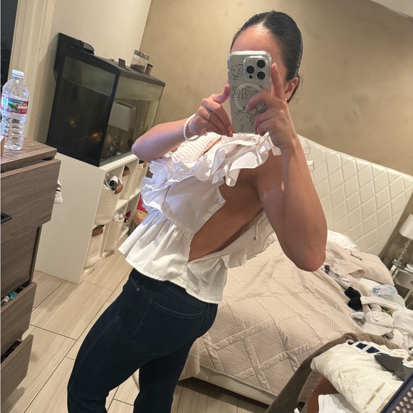 Entro White Ruffle Top - Picture 2 of 6
